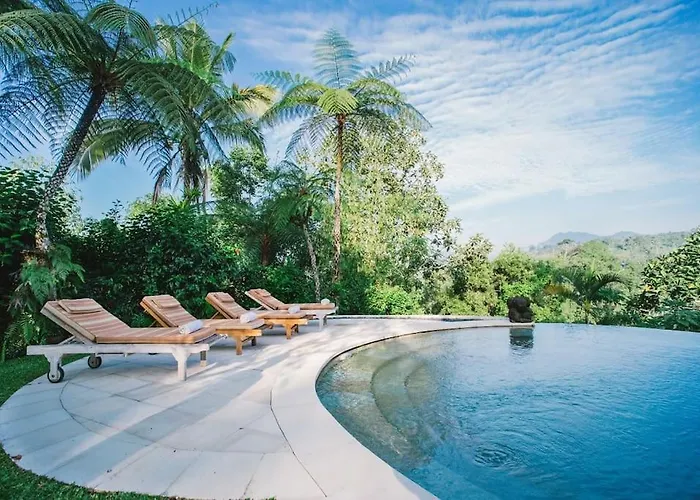 Jungle Villa! Breath-taking Views & Near Ubud! Villa Penginyahan