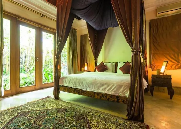 Jungle Villa! Breath-taking Views & Near Ubud! Villa